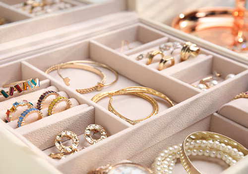 Shine Through Gloomy Jan